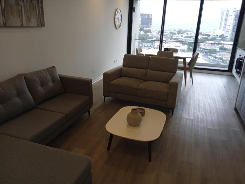 Bee Suites San Jose - Escalante Eksteriør bilde