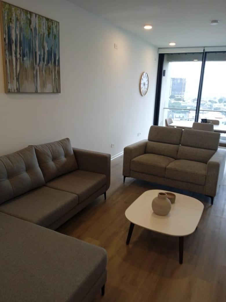 Bee Suites San Jose - Escalante Eksteriør bilde